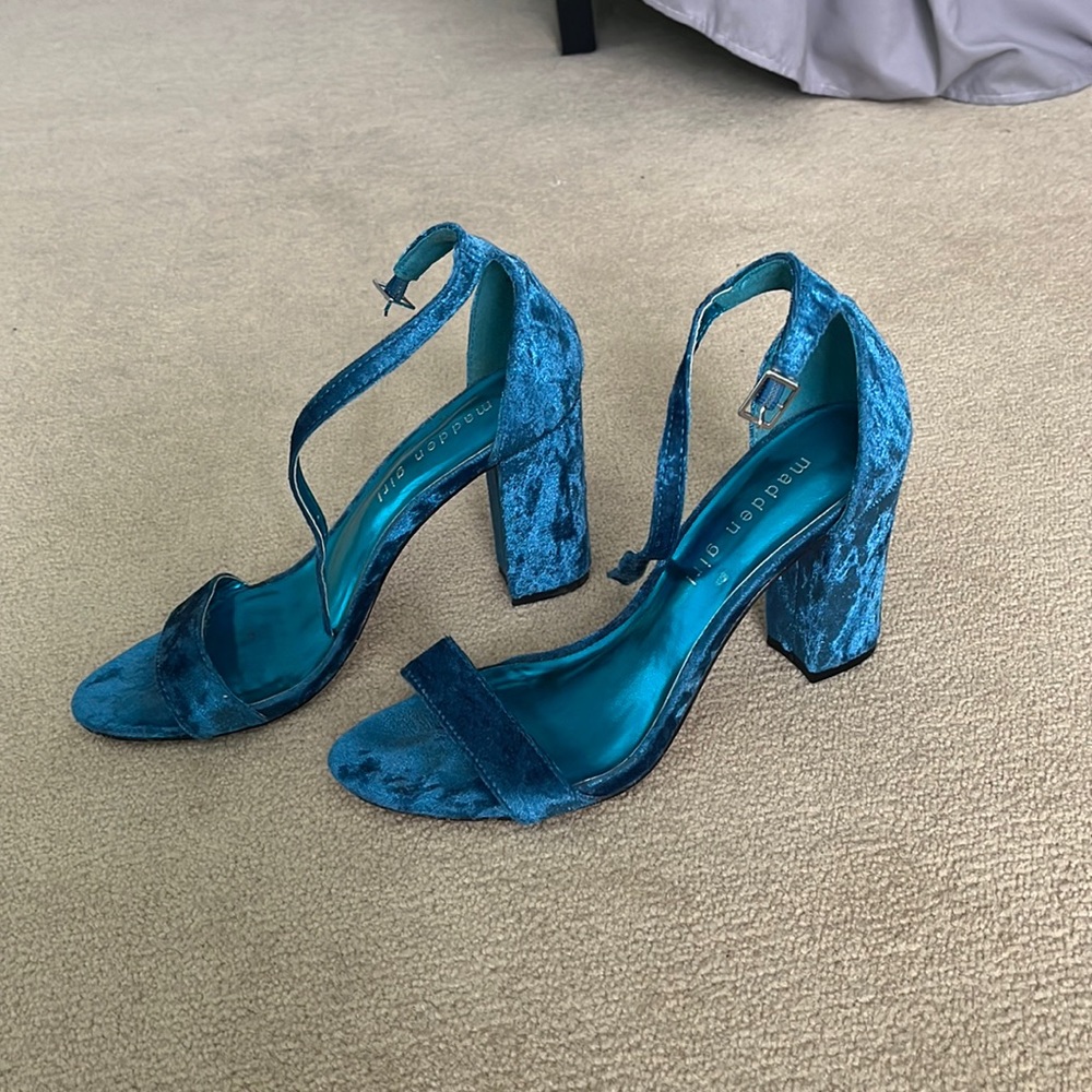 Blue madden girl heels, size 7